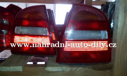 Škoda Octavia 97-99 zadní světla