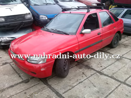 Ford escort sedan červený na díly Praha / nahradni-auto-dily.cz