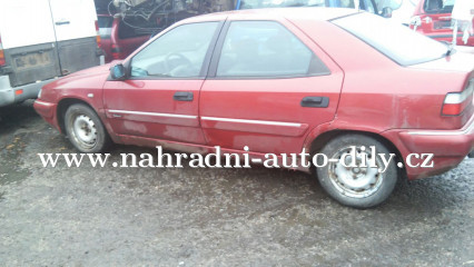 Citroen Xantia červená na díly ČB