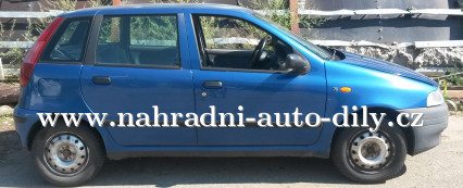 Fiat Punto modrá metalíza na díly Brno / nahradni-auto-dily.cz