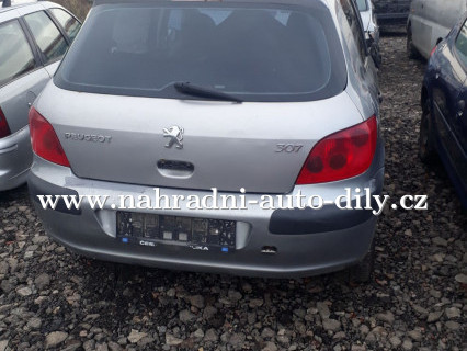 Peugeot 307 náhradní díly Hradec Králové / nahradni-auto-dily.cz