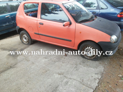 Fiat seicento na díly Plzeň