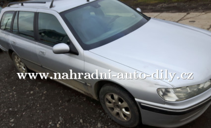 Peugeot 406 kombi stříbrná na díly Brno / nahradni-auto-dily.cz