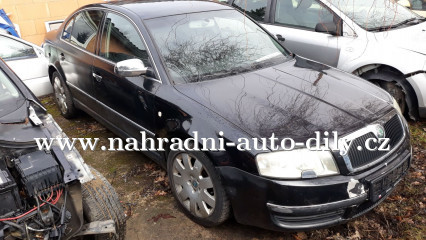 Škoda Superb černá na díly Plzeň / nahradni-auto-dily.cz