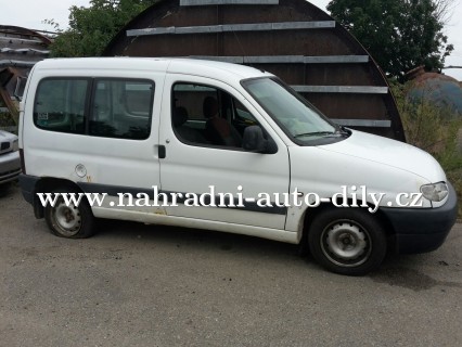 Peugeot partner 1,9 nafta 50kw 1997 na náhradní díly Brno / nahradni-auto-dily.cz