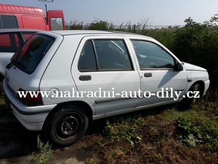 Renault Clio 1,2 benzín 40kw 1995 na náhradní díly Brno