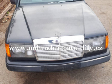 Mercedes černá na náhradní díly Brno / nahradni-auto-dily.cz Mercedes černá na náhradní díly Brno / nahradni-auto-dily.cz