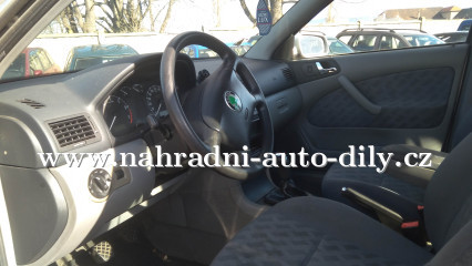 Škoda Octavia stříbrná - díly z tohoto vozu / nahradni-auto-dily.cz Škoda Octavia stříbrná - díly z tohoto vozu / nahradni-auto-dily.cz