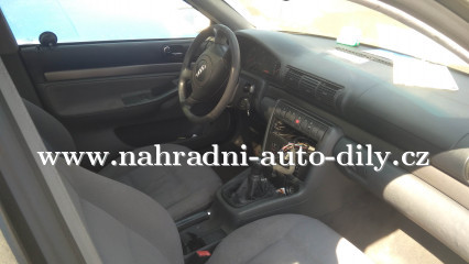 Audi A4 bílá - díly z tohoto vozu / nahradni-auto-dily.cz Audi A4 bílá - díly z tohoto vozu / nahradni-auto-dily.cz