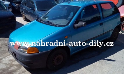 Fiat Punto 1,2 světle modrá na náhradní díly České Budějovice / nahradni-auto-dily.cz