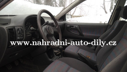 VW Polo modrá - díly z tohoto vozu / nahradni-auto-dily.cz