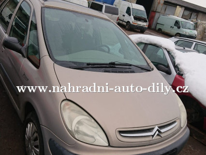 Citroen C8 náhradní díly Hradec Králové / nahradni-auto-dily.cz