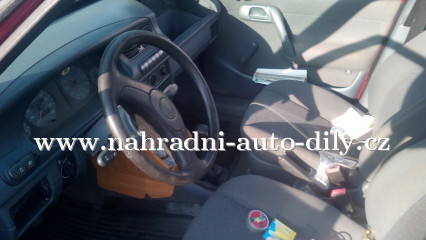 Škoda Felicia červená - díly z tohoto vozu / nahradni-auto-dily.cz Škoda Felicia červená - díly z tohoto vozu / nahradni-auto-dily.cz