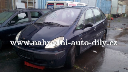 Citroen Xsara Picasso modrá - díly z tohoto vozu