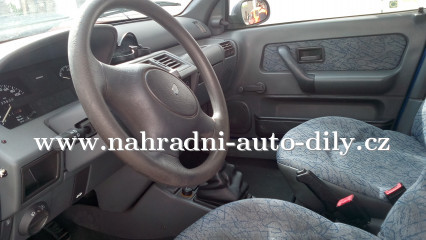 Renault Clio modrá - díly z tohoto vozu / nahradni-auto-dily.cz Renault Clio modrá - díly z tohoto vozu / nahradni-auto-dily.cz