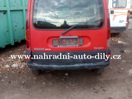 Renault Kangoo červená na náhradní díly Pardubice / nahradni-auto-dily.cz