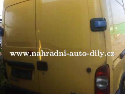 Renault Master žlutá na náhradní díly Pardubice / nahradni-auto-dily.cz