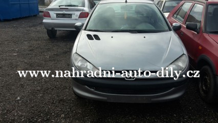 Peugeot 206 na náhradní díly Pardubice / nahradni-auto-dily.cz