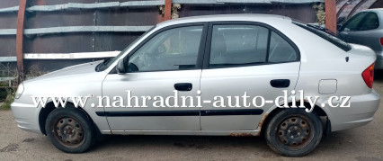 Hyundai Accent stříbrná na náhradní díly Brno / nahradni-auto-dily.cz