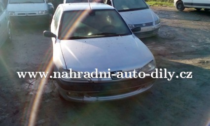 Peugeot 306 stříbrná na náhradní díly ČB / nahradni-auto-dily.cz