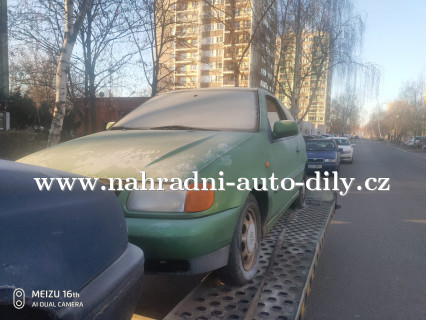 VW Polo zelená – díly z tohoto vozu