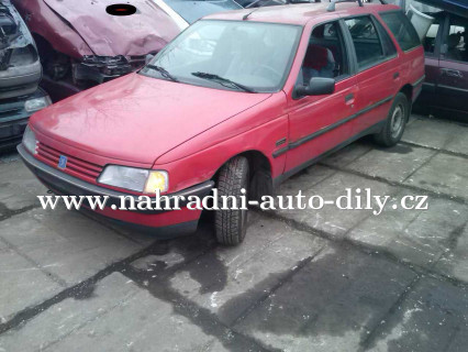 Peugeot 405 na náhradní díly Písek