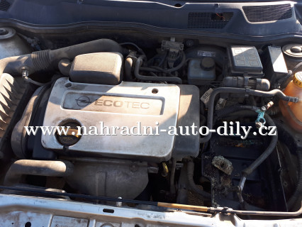 Motor Opel Astra 1,6 16V X16XEL / nahradni-auto-dily.cz