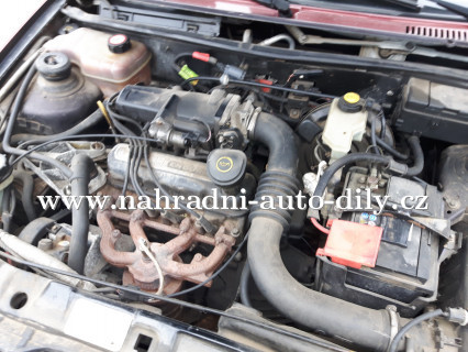 Motor Ford Fiesta 1,3 HC-EFI J4C