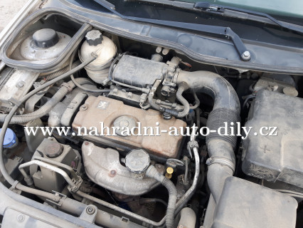 Motor Peugeot 206 1.360 BA KFX / nahradni-auto-dily.cz