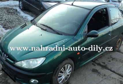 Náhradní díly z vozu Peugeot 206