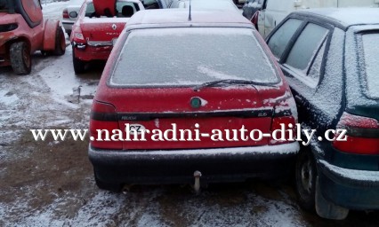 Škoda Felicie 1,3mpi červená na díly ČB / nahradni-auto-dily.cz