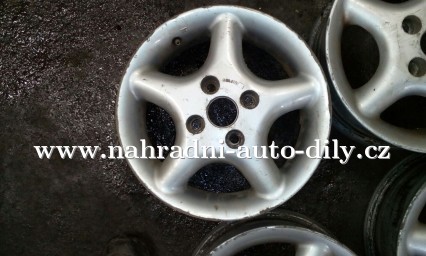 ALU kola 4x100 R13 5.5J / nahradni-auto-dily.cz ALU kola 4x100 R13 5.5J / nahradni-auto-dily.cz