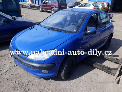 Peugeot 206 na náhradní díly KV