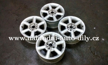 ALU kola 4x98 R15 ET 35 7J / nahradni-auto-dily.cz ALU kola 4x98 R15 ET 35 7J / nahradni-auto-dily.cz
