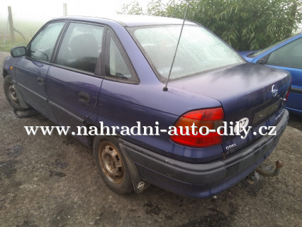 Opel Astra / nahradni-auto-dily.cz Opel Astra / nahradni-auto-dily.cz