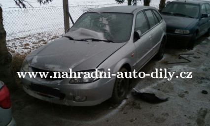 Mazda 323 stříbrná na díly České Budějovice / nahradni-auto-dily.cz