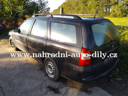 Opel Vectra caravan / nahradni-auto-dily.cz Opel Vectra caravan / nahradni-auto-dily.cz