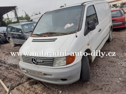 Mercedes Vito bílá na náhradní díly Pardubice / nahradni-auto-dily.cz