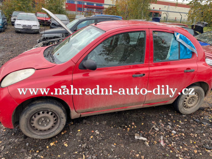 Nissan Micra červená na náhradní díly Pardubice / nahradni-auto-dily.cz
