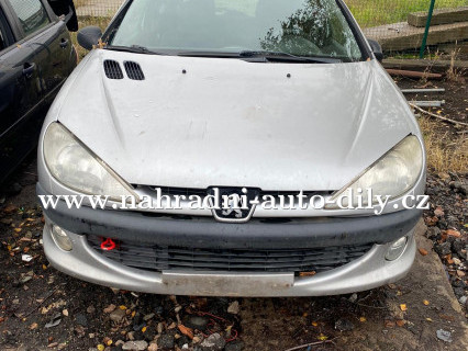 Peugeot 206 na náhradní díly Pardubice / nahradni-auto-dily.cz