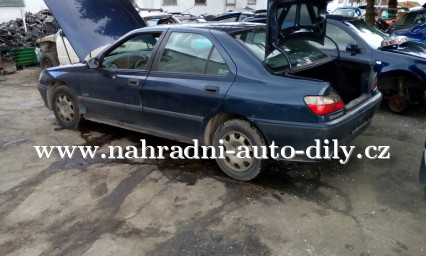 Peugeot 406 1.8 16v modrá na díly ČB / nahradni-auto-dily.cz